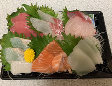 生臭さが消えた!スーパーのお刺し身を劇的においしくする方法とは?
