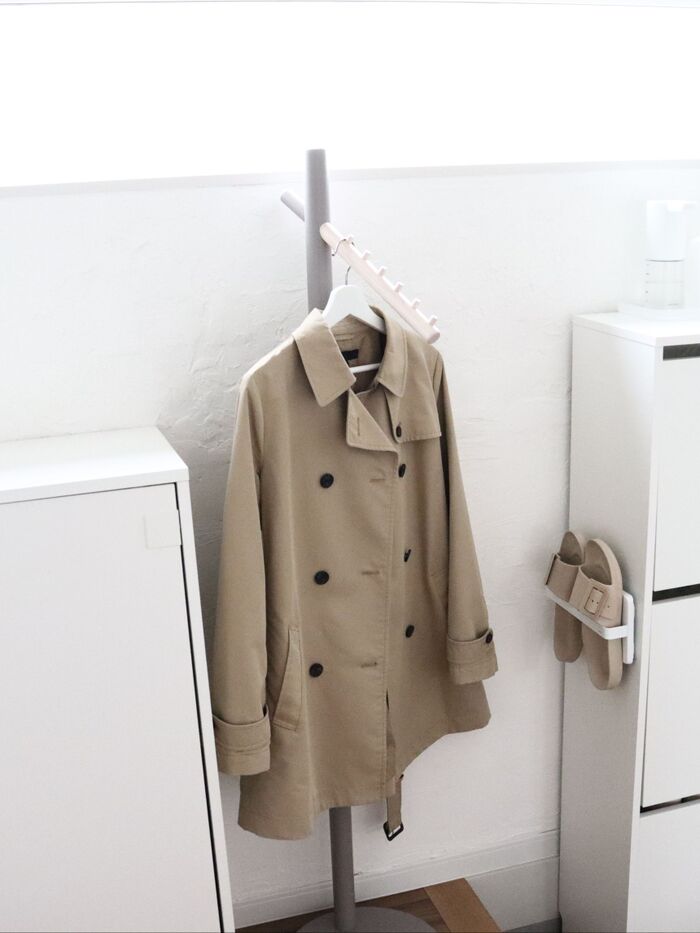 ②置き型ポールハンガー