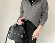 【ユニクロ】今年最旬ハーフジップニットがなんと1,990円!セールのうちに手に入れて!