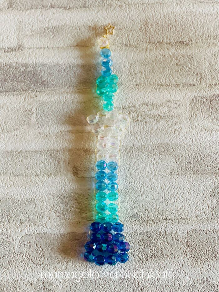 スッとした縦長フォルムのタワー作り♪