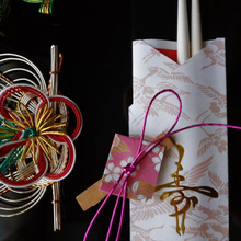 お手軽ハンドメイド!!挟むだけで、少し高見え?!少し華やか?!になるお正月飾り♪