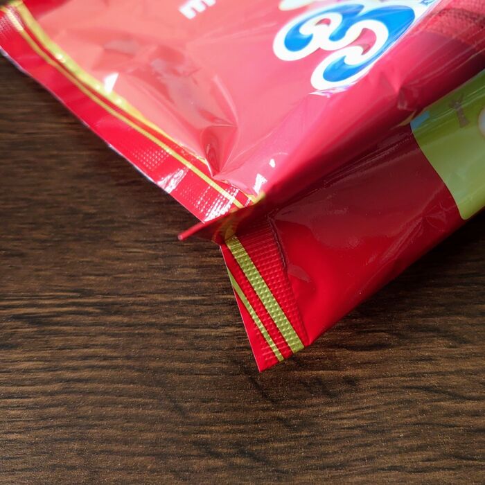 ちなみに、この様に角にマチがない袋を使います