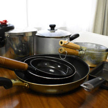 狭いキッチンの使いにくい…をスッキリ解決!思い込みを手放した転勤族の「フライパン、鍋の収納」