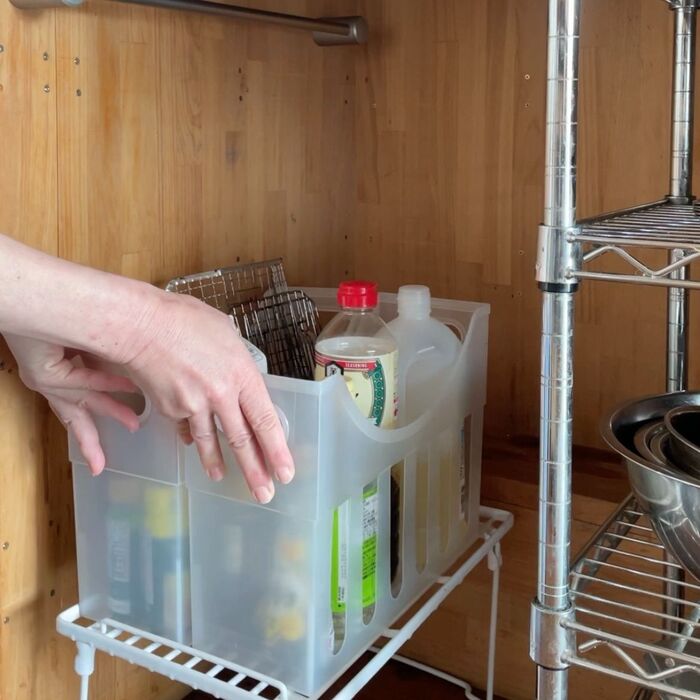 調味料は書類ケースに