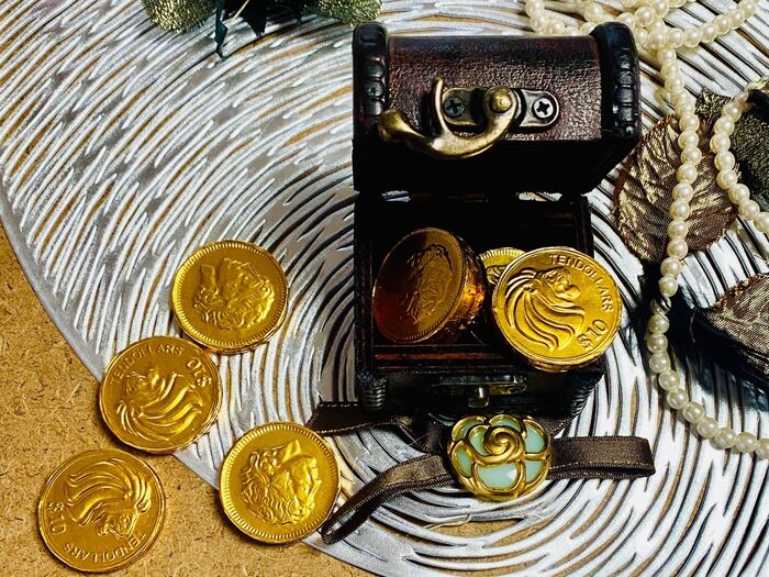 100均の海賊風宝石箱と金貨チョコDeバレンタインが格上〜♪