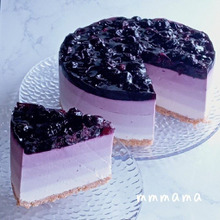 グラデーションが素敵♥6層ブルーベリーチーズケーキ