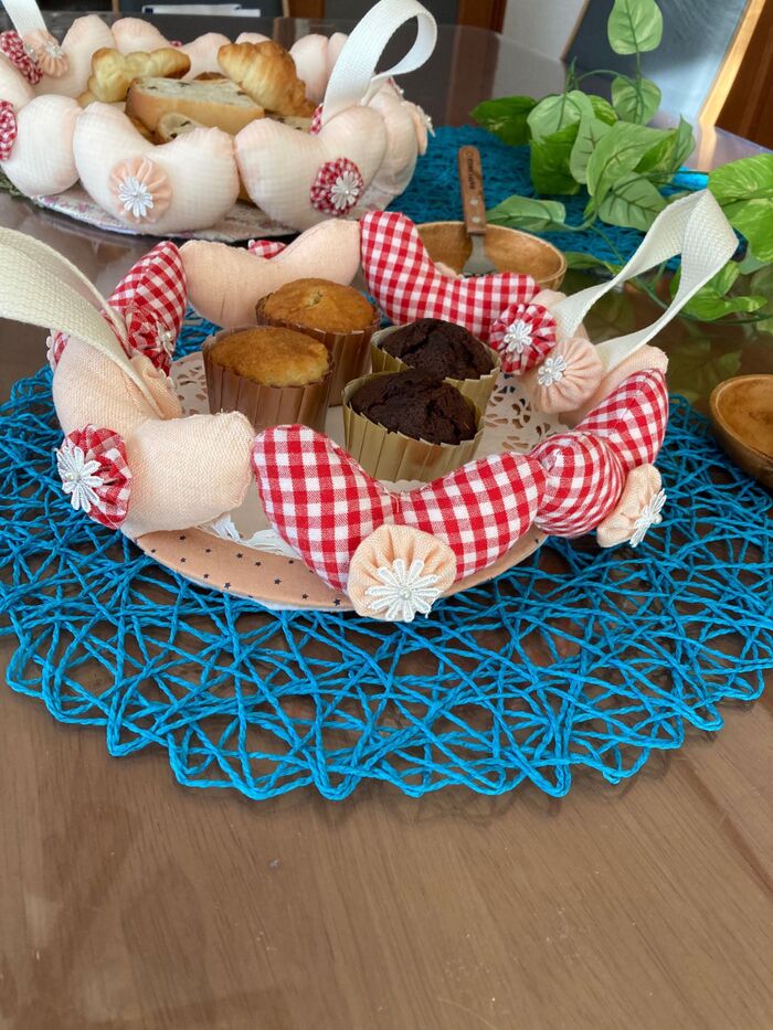 100均コットンで作る!バレンタインインテリア♪リビングにも可愛い(^○^)ハートバスケット!