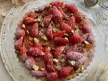 あんぽ柿といちごのタルト