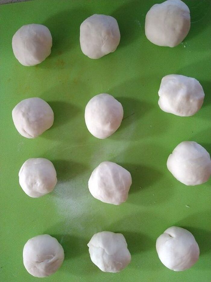 生地を12等分にする