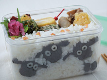 思わず笑っちゃう!仕掛け弁当