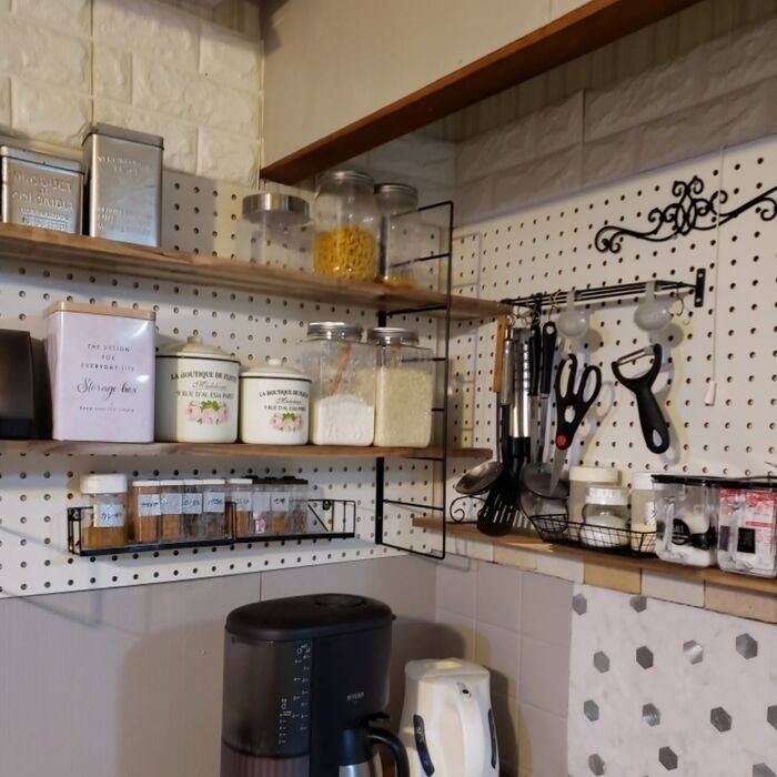 ダイソーのワイヤーネットで作るキッチン収納