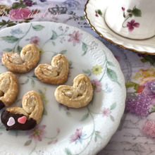 バレンタインにはハートが可愛いパルミエパイ♡✨