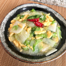 【パパッと炒めて簡単!】ごはんとの相性◎白菜と卵の塩あんかけ #メイン