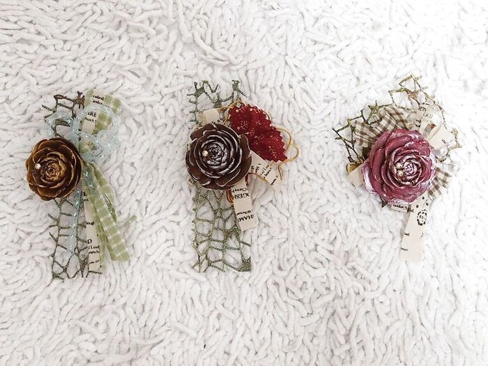 「シダーローズ」でブローチ?インテリア?