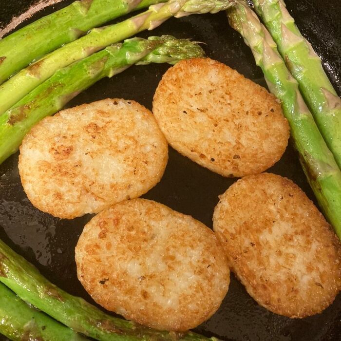 そのまま塩を振ってフライパンで焼く♪