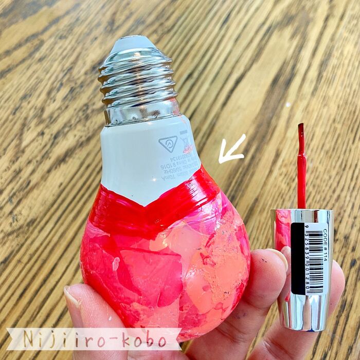 【ステップ2】襟を描き込む