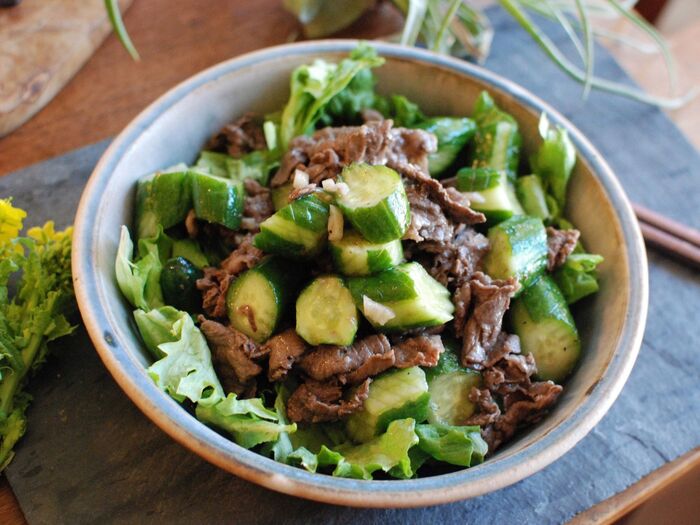 きゅうりと牛こま切れ肉のサラダ〜ダイエット中できゅうりを食べる娘へ★〜
