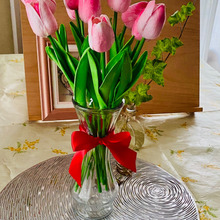 これ、使える!ガラス花瓶は花瓶だけじゃないよ〜粋な使い方もありますよ🎶