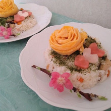 黄色いバラのちらし寿司