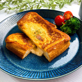 【ハム&チーズのおかずフレンチトースト】便利な野菜だし使用!