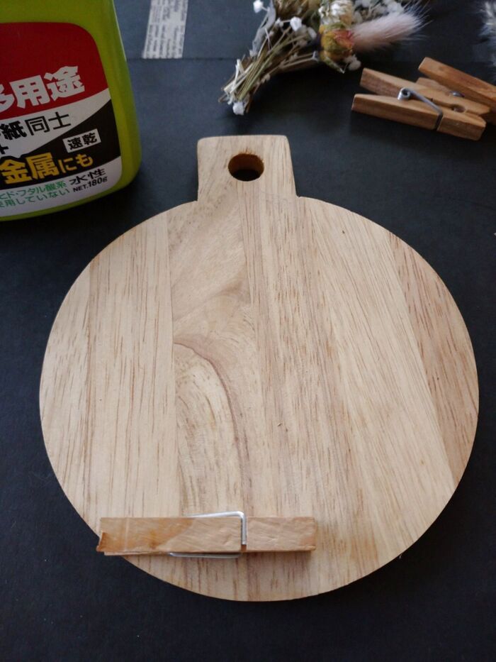 木製ピンチを接着します!