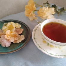 タンポポのカップで春を楽しむ