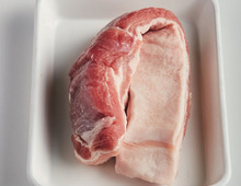 特売の肉と思えない!簡単♪塩漬け保存なら豚肉がやわらか&旨味UP