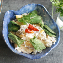 タケノコと釜揚げしらすのペペロンチーノ炒め♪パスタにも◎