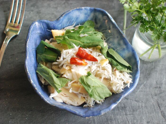 タケノコと釜揚げしらすのペペロンチーノ炒め♪パスタにも◎