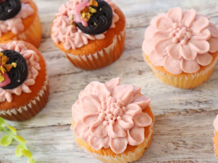 ルビーチョコガナッシュのフラワーケーキ