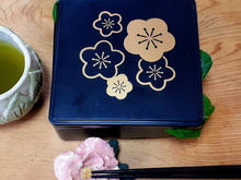 100均の重箱…開けてみて!美味しい美しいカラダに良い花見弁当!