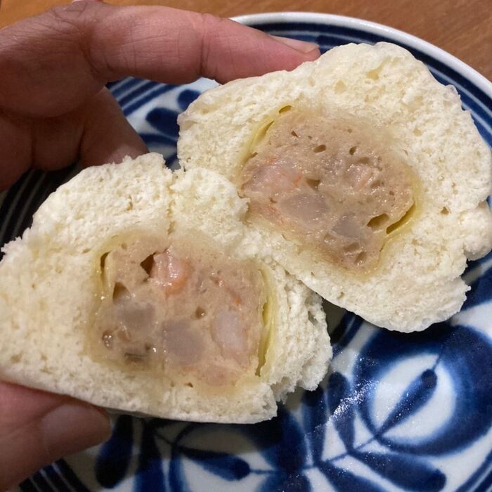 超簡単!凍ったままの冷凍シュウマイで肉まん♪
