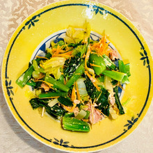 小松菜とツナのピリッと辛子炒め(*´∀`)♪