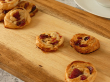 ハチミツとクランベリーの一口パイ