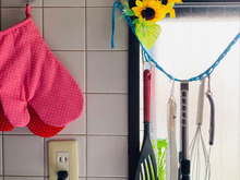 捨てないで〜帽子や靴下のフックが大活躍