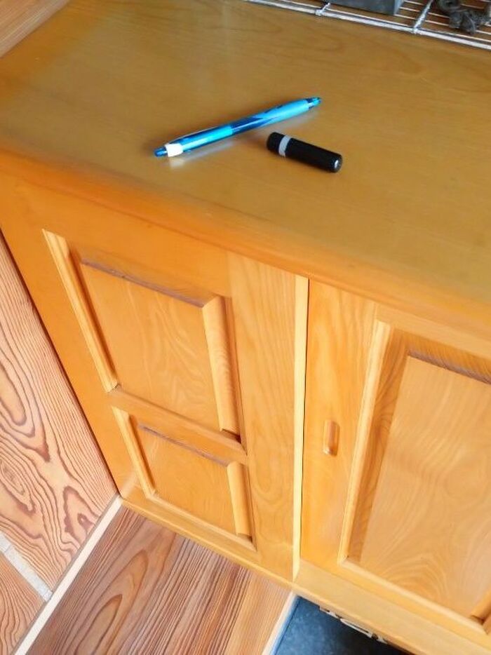 受け取り後下駄箱上にそのままに無造作になっていたり…