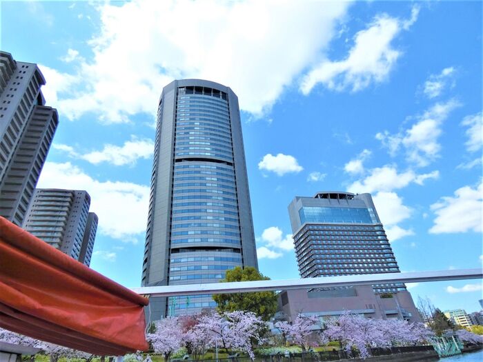 帝国ホテル大阪前にて船は、Uターンをします。