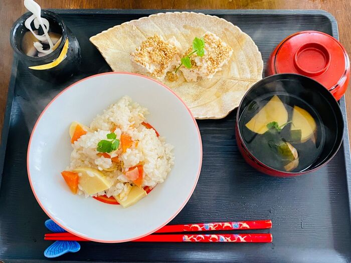 餅米がなくても美味しい筍強飯が簡単にできますよ。秘策はアレ\(^o^)/