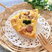 子供が喜ぶ♡ホットケーキミックスdeごちそうツナコーンマヨパン♡