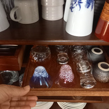 食器棚の棚⭐調整でなにも入らない隙間⭐トレーを使って小物収納