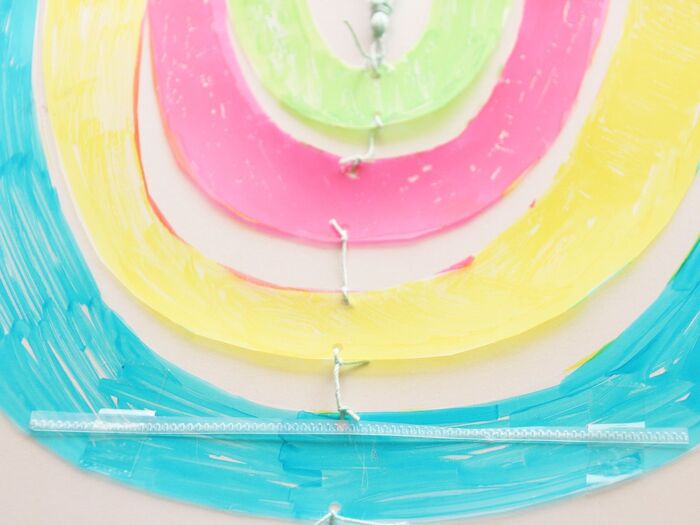 持ち上げてみて虹がたわむ場合は、、、