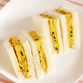 【たまごサンドイッチ】便利な野菜だし使用!