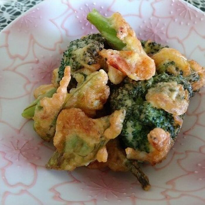 茎がおいしい!【ブロッコリーと干しエビの揚げ物】