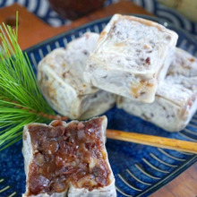 簡単!100均の粒あんで『きざみ栗入りきんつば』