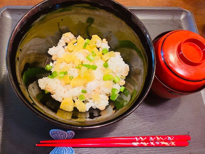 ズボラ飯ですが!これが、究極の混ぜご飯なんですよ♪