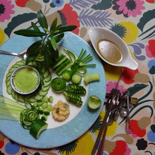 🥒🥒🥒 急にそんなこと言うなよ~ 胡瓜3本まんまサラダ!!こんこんぶ 🥒🥒🥒