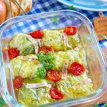 レンジで10分♪味付け1つ♪あれを使って~簡単ミニロールキャベツ
