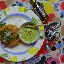 Spaghetti alle vongole Rosso、寄り添う胡瓜と浅利のピュレ