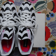 かっけ~ こだまする ニヤニヤ!!