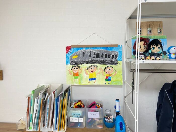 【無印】気軽に簡単に子どもの「作品」を飾れます♪